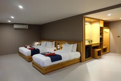 Chambre triple standard sans balcon — Koh Ma Beach Resort - SHA Extra Plus